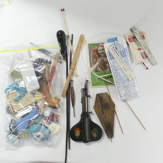 Assorted sewing, knitting and rug making accessories.